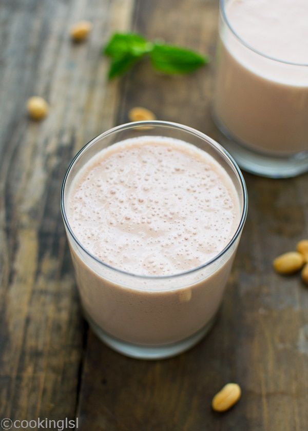 Easy Peanut Butter Smoothie - My Recipe Magic