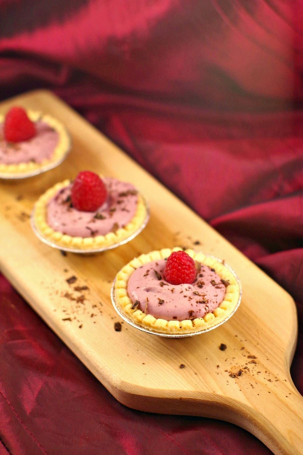 mini raspberry tarts