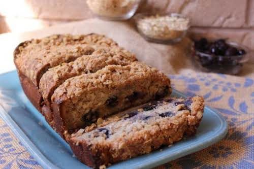 15 Simple Banana Bread Recipes | Just A Pinch - My Recipe Magic