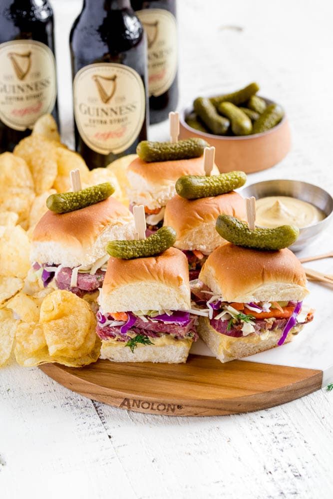 GUINNESS CORNED BEEF SLIDERS - My Recipe Magic